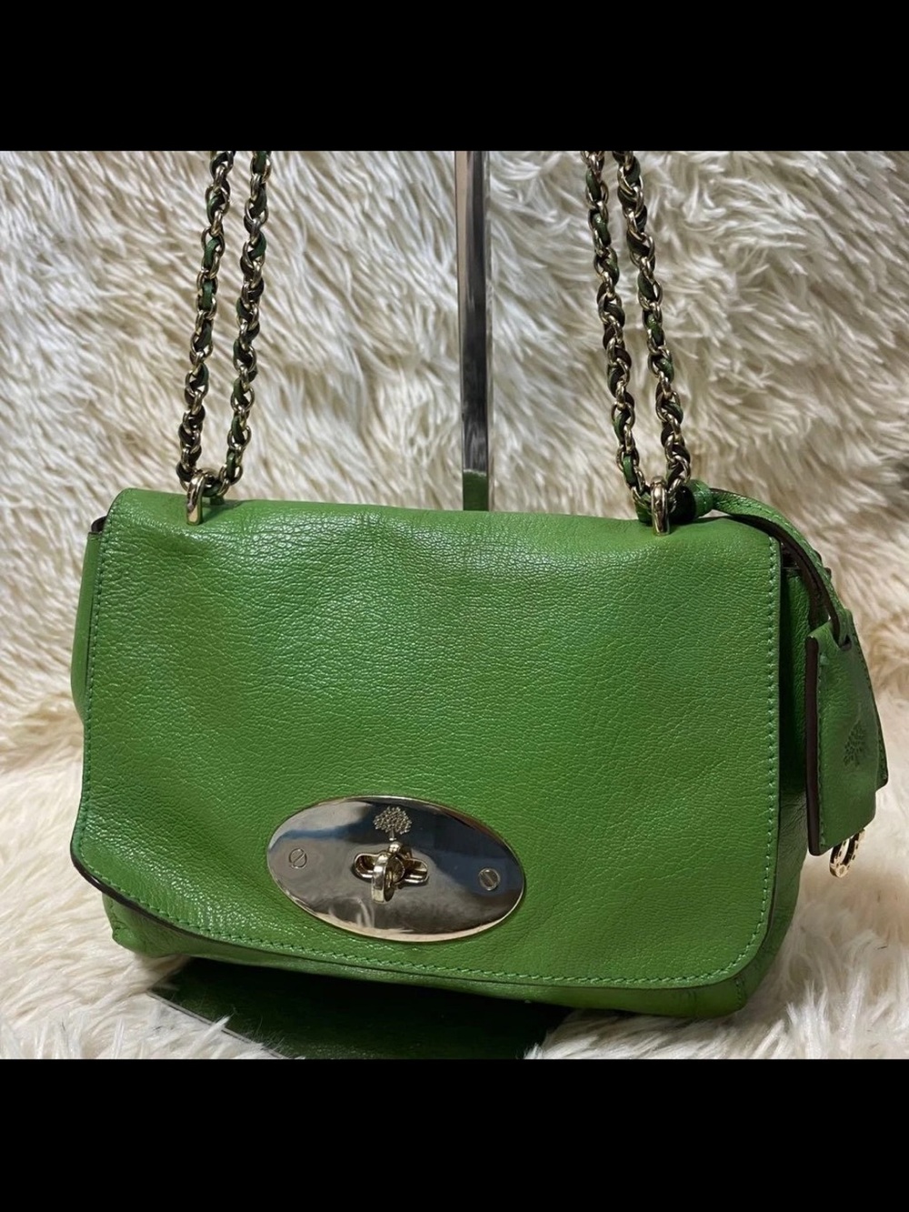 Mulberry Green Leather Shoulder Bag with Chain Strap
